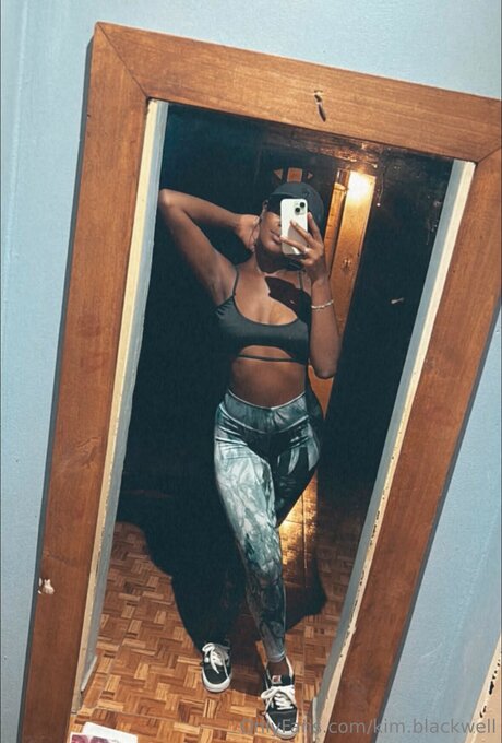 Kim Blackwell Gratis OnlyFans