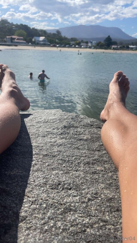 Auscashmaster04 OnlyFans Joi