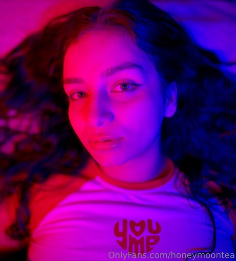 Honeymoontea OnlyFans Nacktbilder geleakt