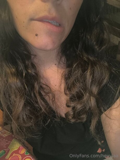 Heyyiaa OnlyFans Sextape