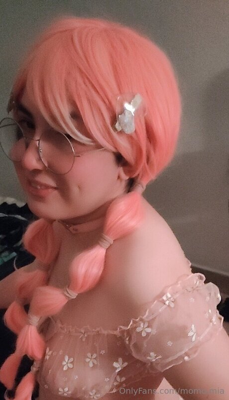 Momo Moonmoon Nackt auf OnlyFans