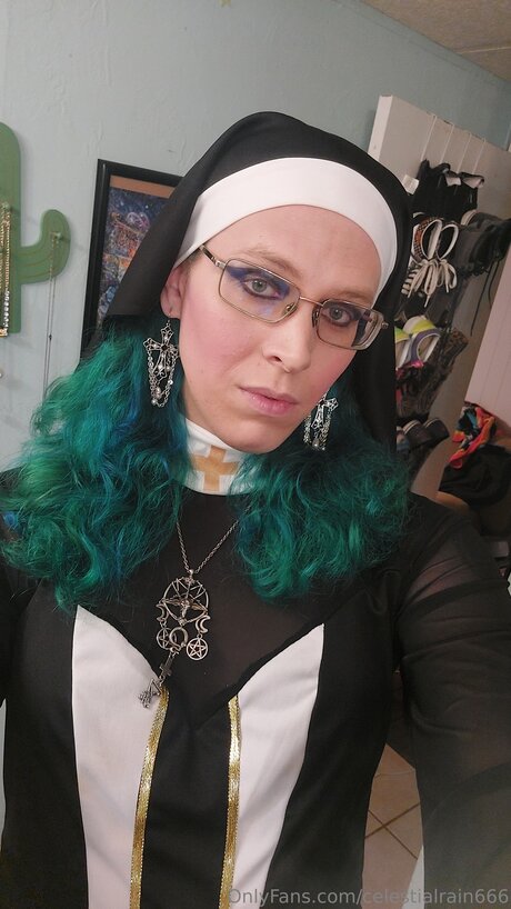 Celestialrain666 OnlyFans nackt