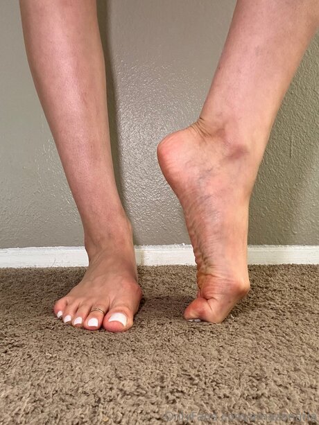 Amazonaria NurlyFans-Brüste