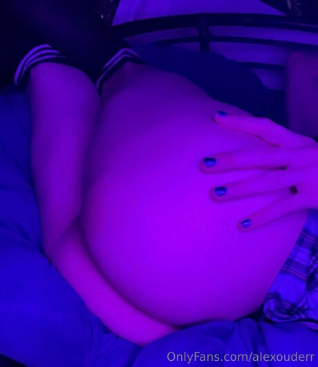 Creamiexpeach OnlyFans Sex