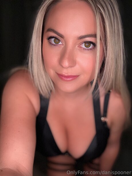 Dani Spooner Nacktbilder geleakt OnlyFans Nacktporno