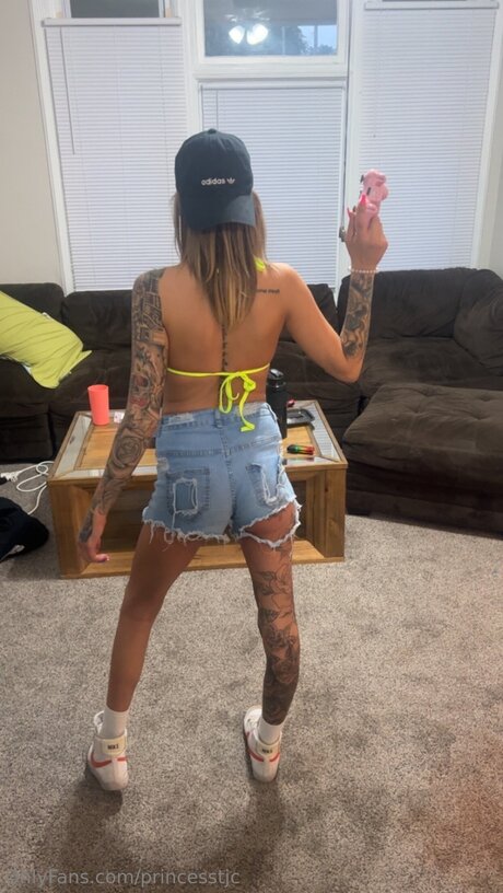 Princesstjc OnlyFans Gratis-Inhalte