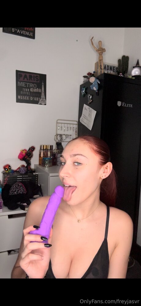 ebenholz fitness onlyfans heiß Momentaufnahme