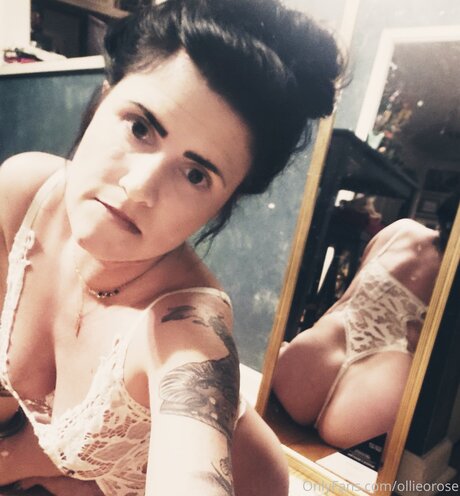 Ollieorose OnlyFans schlank