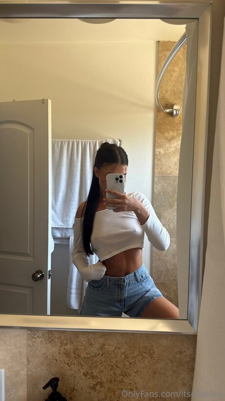 Itsellableu OnlyFans Leaks Nacktbilder