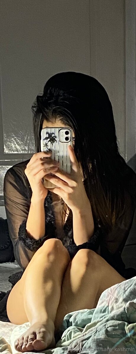 Sara Kashmir Brüste OnlyFans