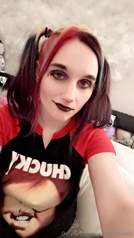Witchychick69 OnlyFans Nacktbilder