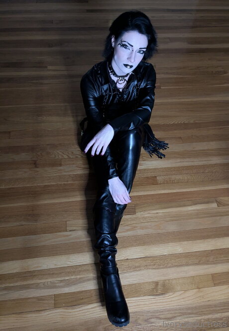 Ivoryseductress OnlyFans-Fotos