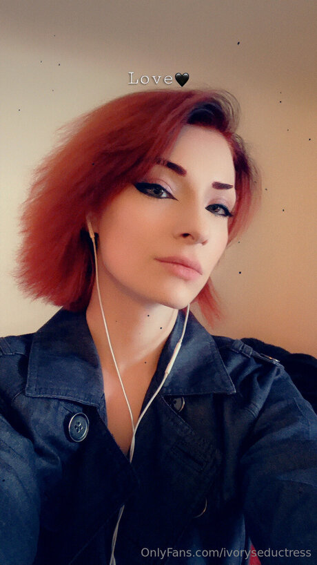 Ivoryseductress OnlyFans Nacktfotos