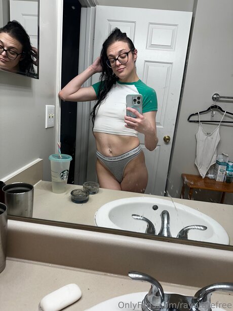 Rayatatefree Nacktbilder auf OnlyFans