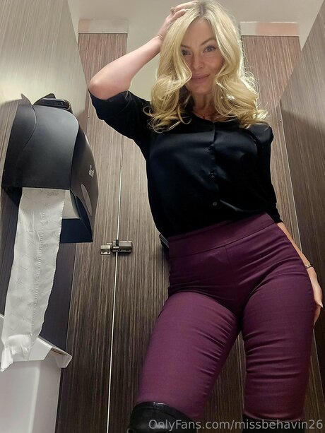 Missbehavin26 OnlyFans Fotos