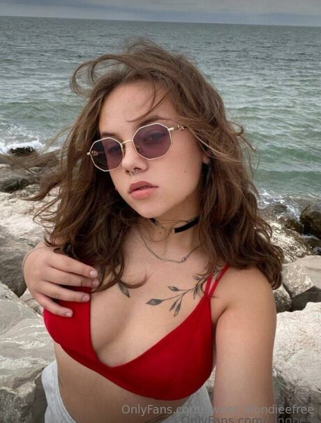 Sweet Blondieefree Nacktbilder auf OnlyFans