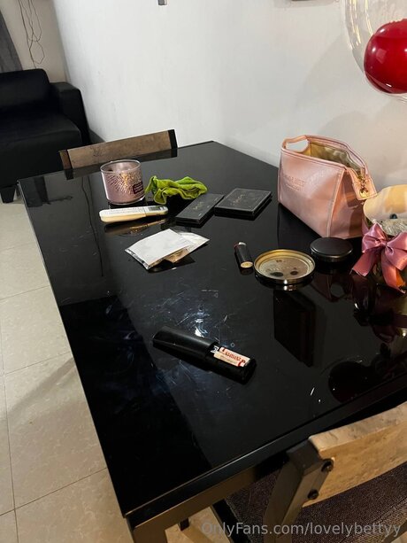 Lovelybettyy Nackt auf OnlyFans