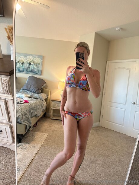 Themaskedmom69 Leaks von Nacktbildern auf OnlyFans