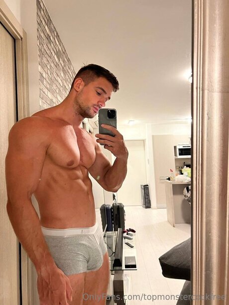 Topmonstercockfree NSFW OnlyFans