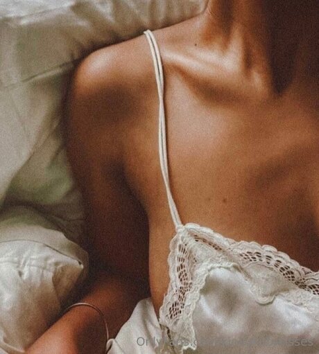 Kinkykittykisses Nacktbilder OnlyFans geleakt