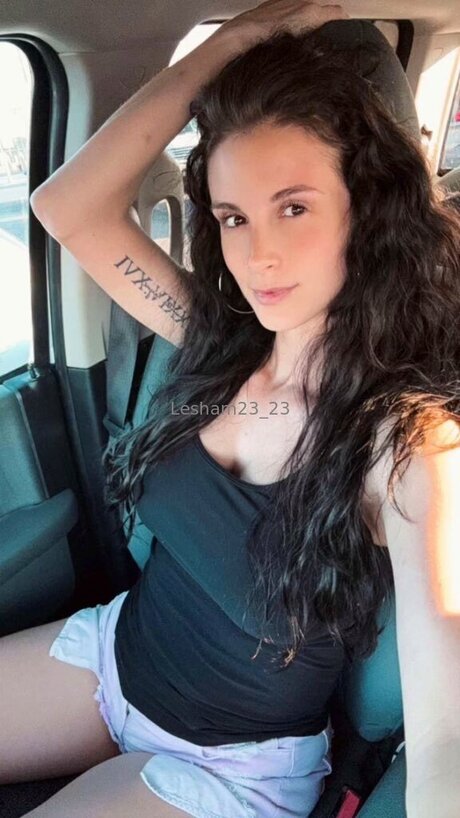 Lesham23 23 OnlyFans Nacktfotos