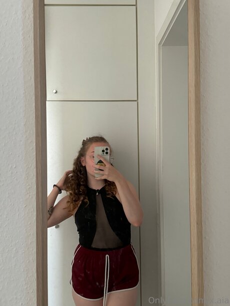 X Aia OnlyFans Modelfoto