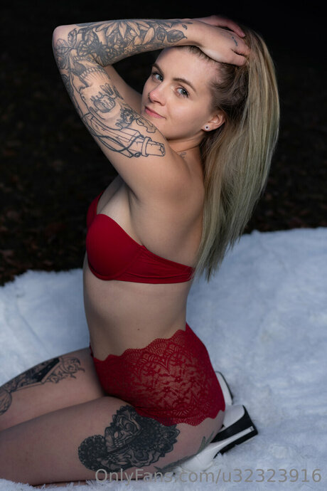 Rmp Models OnlyFans Model Bilder