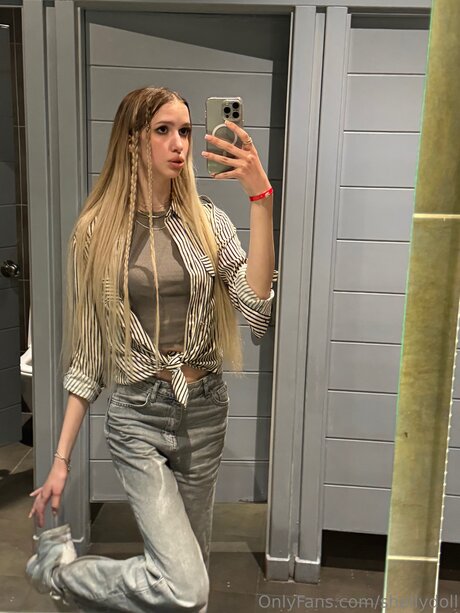 Shellydoll OnlyFans Nacktfotos