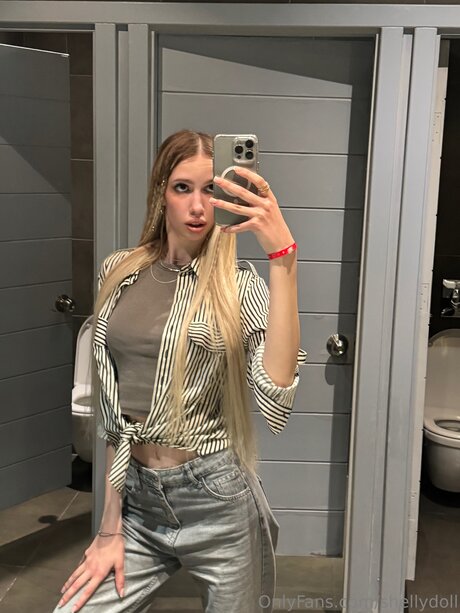 Shellydoll XXX OnlyFans