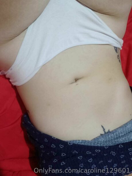 Caroline129601 Füße OnlyFans