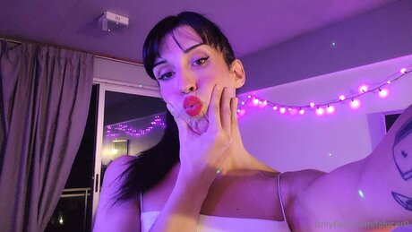 Lalucer0 OnlyFans Leak