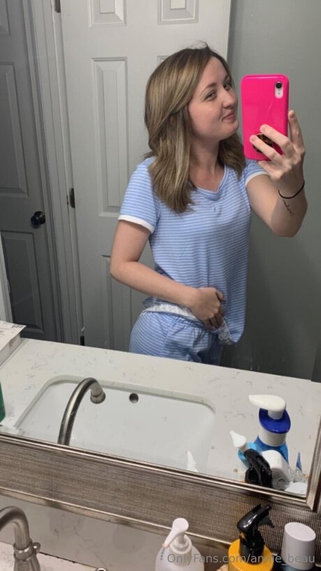 Annie Beau OnlyFans-Leak