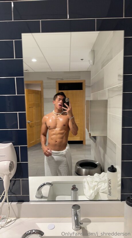 J Shredderson OnlyFans Pornografie