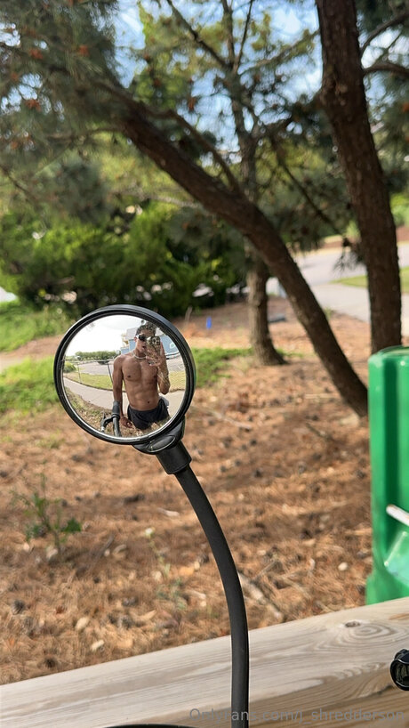 J Shredderson Nacktbilder OnlyFans