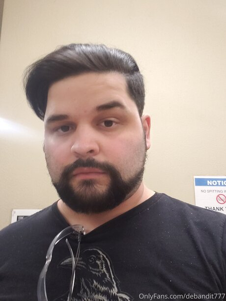 Debandit777 OnlyFans Nacktbilder