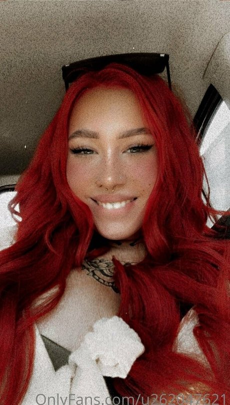 inkedlauraa Leaked OnlyFans