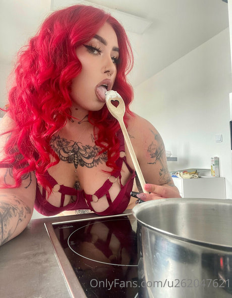 inkedlauraa Leaked OnlyFans Fotos