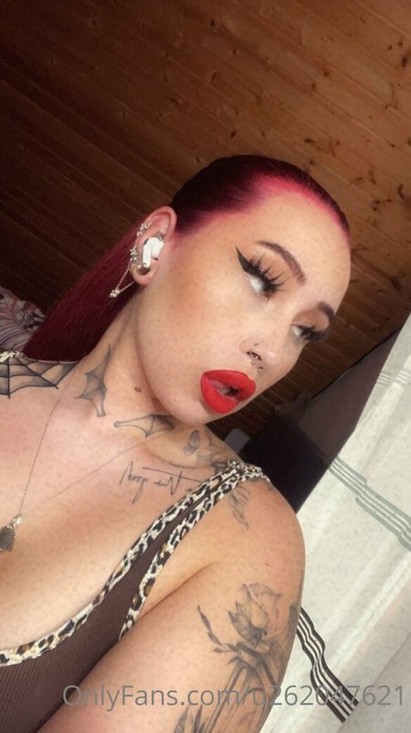 inkedlauraa Nackt auf OnlyFans Leak