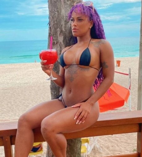 Purple Sexy VIP Neues OnlyFans