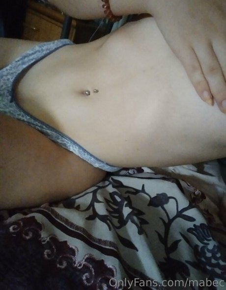 mabec Leaks von Nacktbildern auf OnlyFans