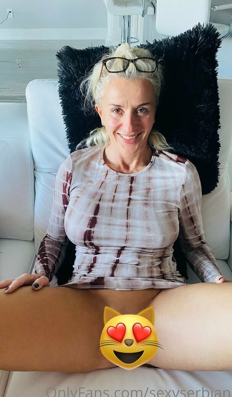 sexyserbian OnlyFans Fotos