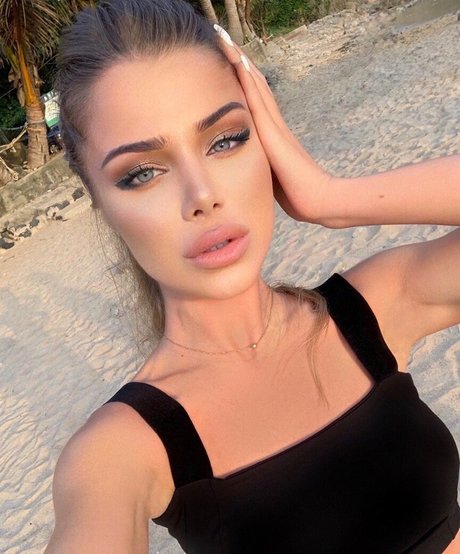 alexa stel OnlyFans Nacktbilder geleakt