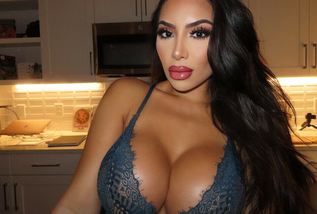 Ana Lozano OnlyFans Sextape geleakt