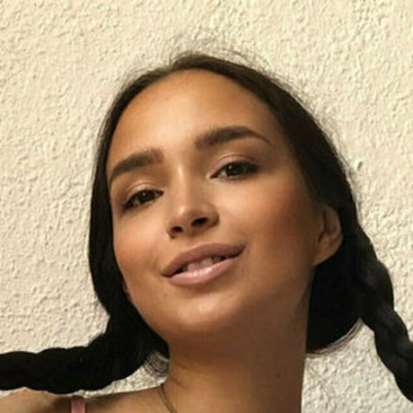 golden zlata OnlyFans Sex geleakt