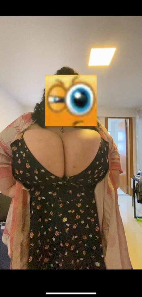 Thalia Brandao Nacktbilder OnlyFans