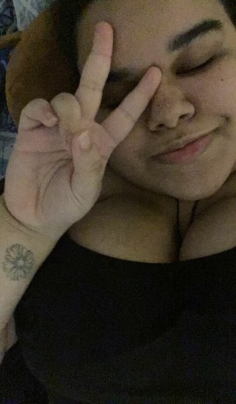 Thalia Brandao OnlyFans Bilder