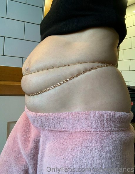 evieexpands Bilder OnlyFans