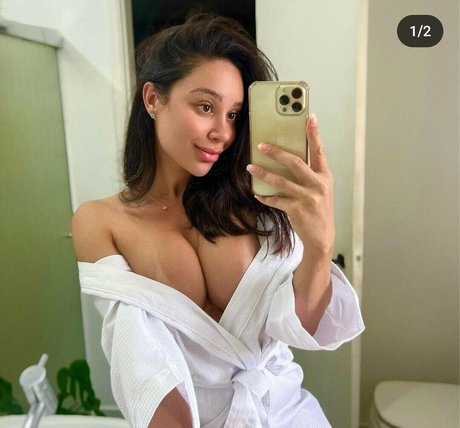 Grazielle Roche OnlyFans Strip