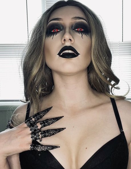 MaisieLynnie Bilder OnlyFans