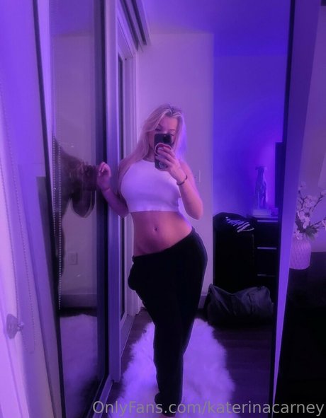 katerinacarney OnlyFans Bilder